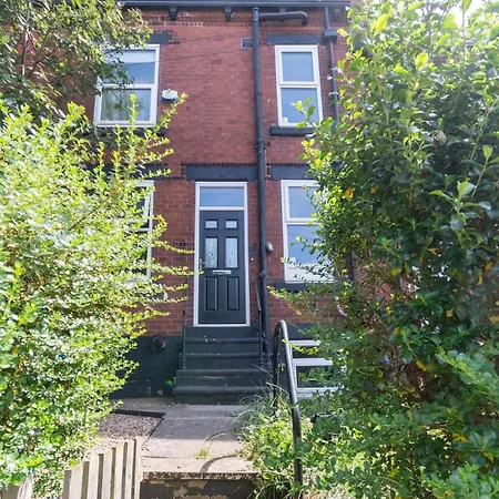Stylish In 10 Mins From Centre Leeds (West Yorkshire)